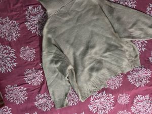Cozy Zip-Up Hoodie Sweater