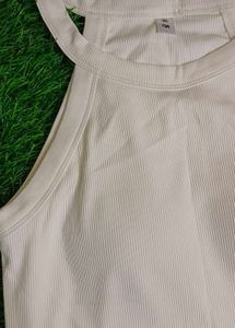 Ribbed White Paded Tank Top