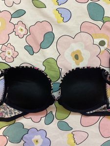 Final Sale Victorias Secret Pushup Bra 32B