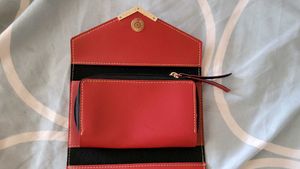 SALE 🥳🥳🥳 fixed price..Solid Red Wallet Multipur