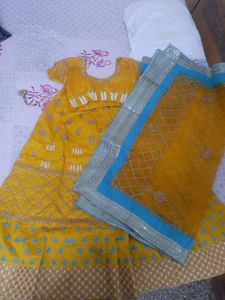 Pdp bridal lehenga set with heavy dupatta