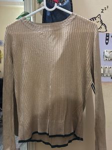 Ribbed Knit Long Sleeve Top