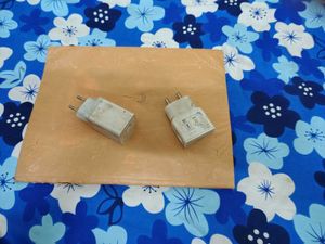 2x Mobile Phone Chargers