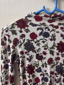 Forever 21 Floral Long Sleeve Bodysuit