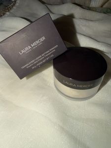 Laura Mercier Translucent Loose Setting Powder