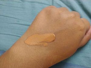 Mila Beaute Longwear Foundation