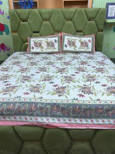 Beautiful Floral Bedsheet Set