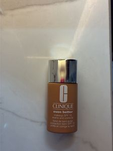 Clinique Even Better Makeup SPF 15