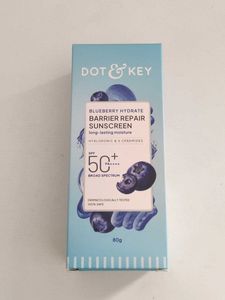 Dot & Key Blueberry Hydrate Sunscreen SPF 50