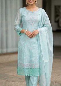 Pakistani karachi Hevvy bell selves 3pc suit