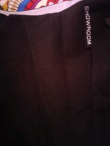 black pant