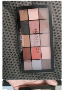 Combo Of Two Top And Eyeshadow