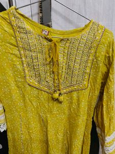 Beautiful Yellow Embroidered Kurta