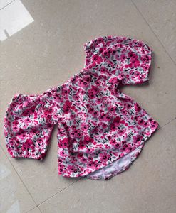 🌸Floral Off-Shoulder Puff Sleeve Top