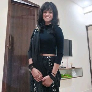 Women's Black Saree without Blouse and Peticoat