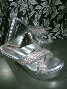 ✨ Premium Silver Sparkling Heels  LIKE NEW