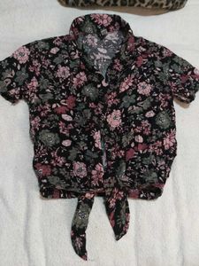 Chic Floral Tie-Front Blouse