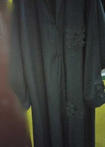 Elegant Classic Black Abaya with Minimal Detailing