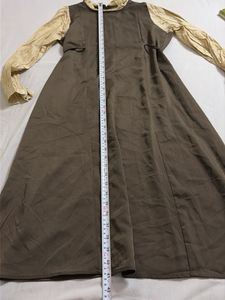 Elegant Two-Tone Maxi Dress