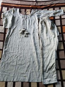 established women kurta set