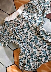 Chic Floral Print Puff Sleeve Top