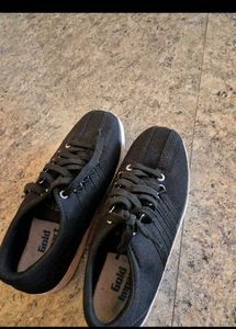 Black Casual Sneakers