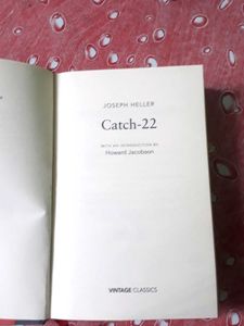 Joseph Heller Catch-22 Vintage Classic Book