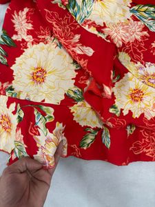 Red Floral Print Ruffle skirt