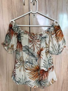 Off-Shoulder Tropical Print Top