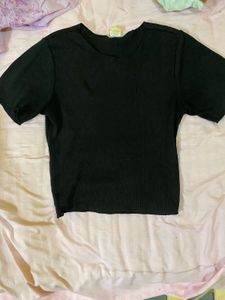 Black Ribbed Cropped Top