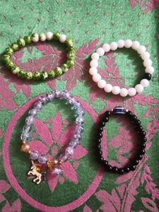 Set of 4 Beaded Bracelets – Unicorn Charm, Marble