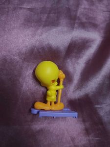 Cute Tweety Bird Toy Figure