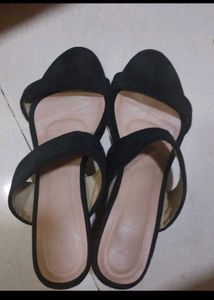 Stylish Black heels
