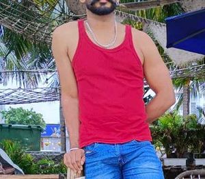 Red VEST (+2 more colors)