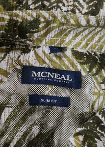 Men's Tropical Print Button-Up Shirt