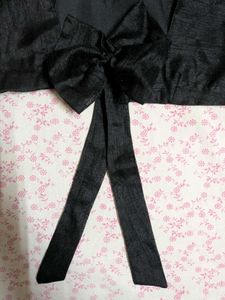 Chic Black Bow Blouse