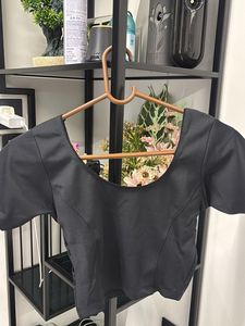 ready blouse black colour and stretchable
