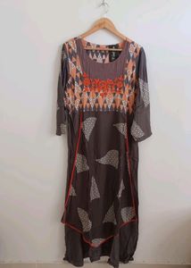 Thread Work Embroidery Kurta