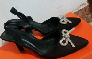❗Black Bow Stiletto Heels❗