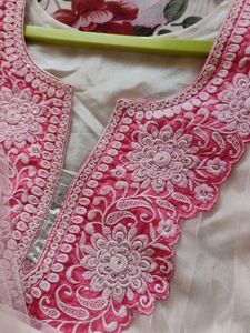 Beautiful Pink &amp; White Kurta Set