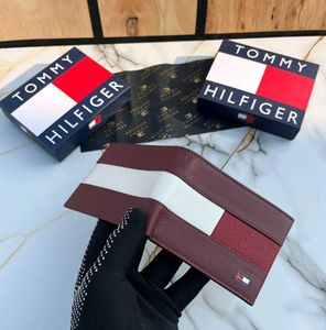 Tommy Hilfiger Bifold Wallet