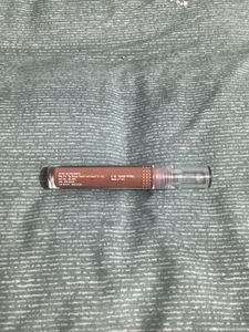 HILARY RHODA Liquid Lipstick