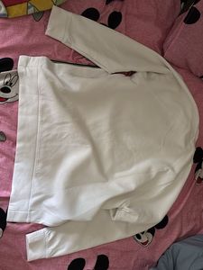 white superdry sweatshirt