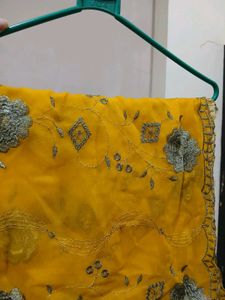 Yellow Embellished suit with inner duppata and sal