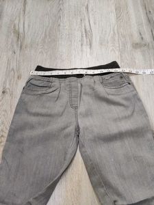 Ma5776 Sabrin jeans waist 24-26 inches