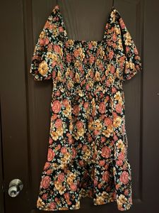 Chic Floral Smocked Top