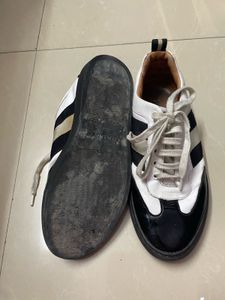 Stylish Men's Casual Sneakers