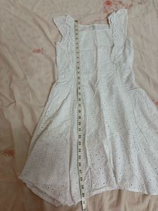 Pantaloons Junior White Frock for girls