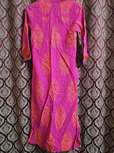 Vibrant Pink Kurta with Orange Print