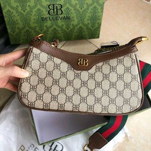 Stylish Crossbody Handbag